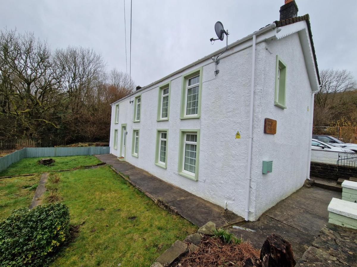Lewis Gethin House, Newly Renovated Cottage Sleeps 9, Close To Bike Park Wales Merthyr Tydfil Dış mekan fotoğraf