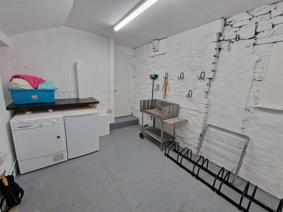 Lewis Gethin House, Newly Renovated Cottage Sleeps 9, Close To Bike Park Wales Merthyr Tydfil Dış mekan fotoğraf